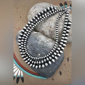 Three Southwestern Faux Navajo Pearl 6-10mm Silver Tone Beaded Necklace…